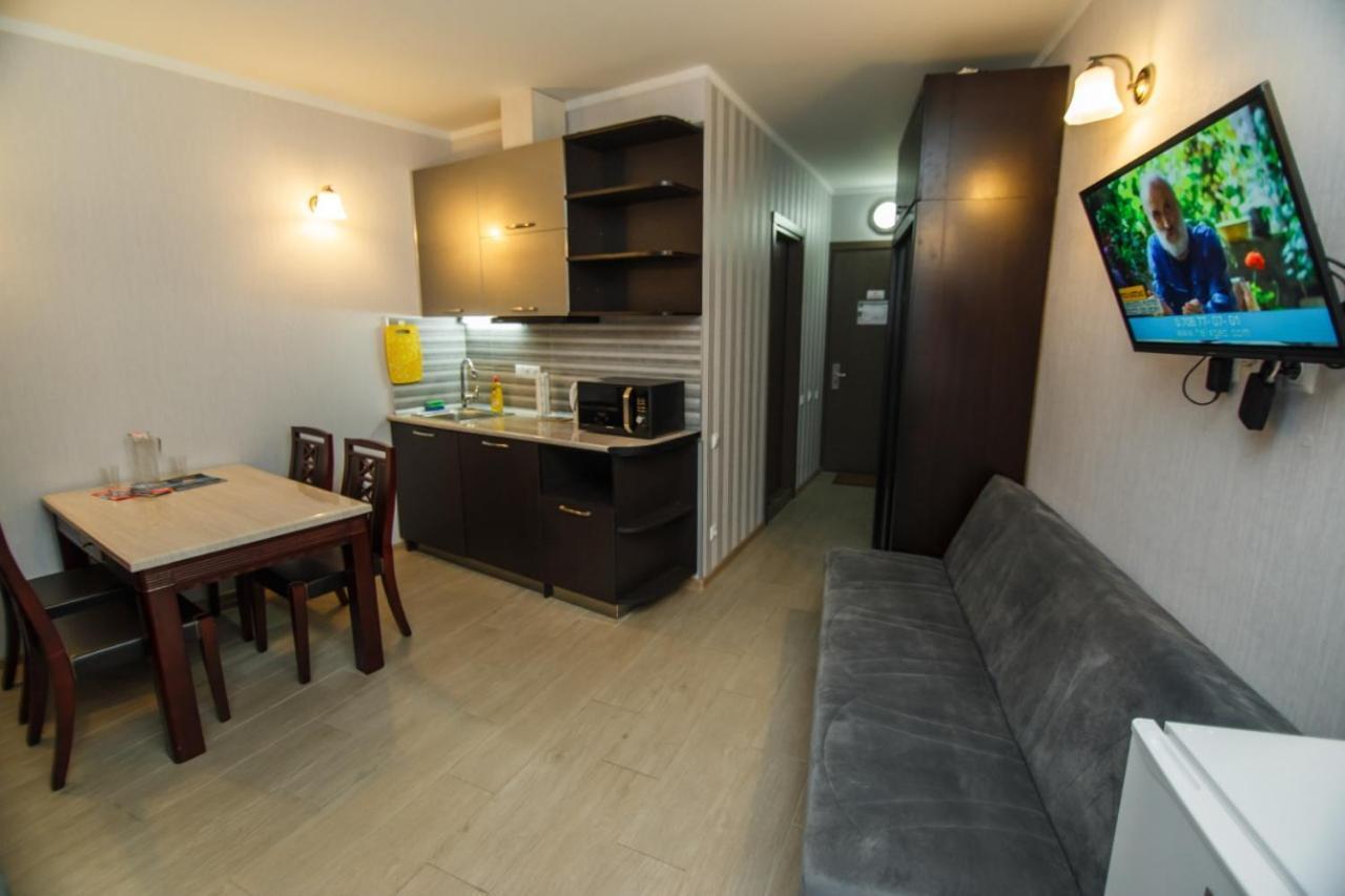 Apartament Rezal Plaza Batumi Zewnętrze zdjęcie
