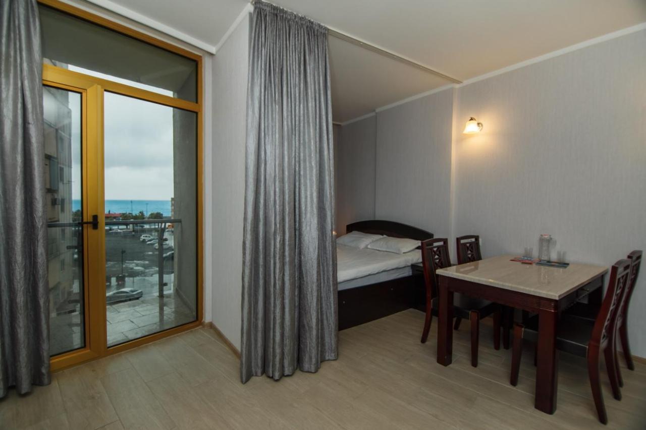 Apartament Rezal Plaza Batumi Zewnętrze zdjęcie
